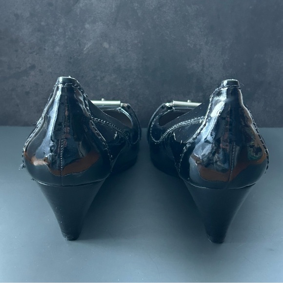Nine West Tuffy Black Patent Wedge Shoes with Buckles Size 6.5 - Picture 6 of 8